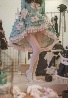 日韩夜爱交换视频_剧情片高清完整版