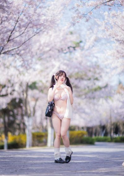 中国女澡堂色情A片视频_BD韩语超清在线观看