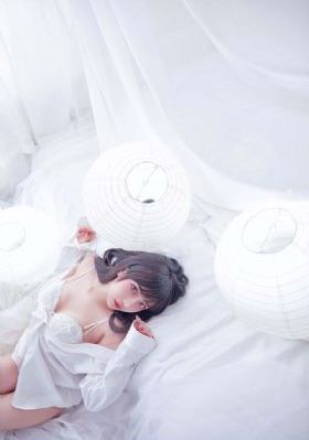 7160极品尤物美女图片_DVD完整版观看
